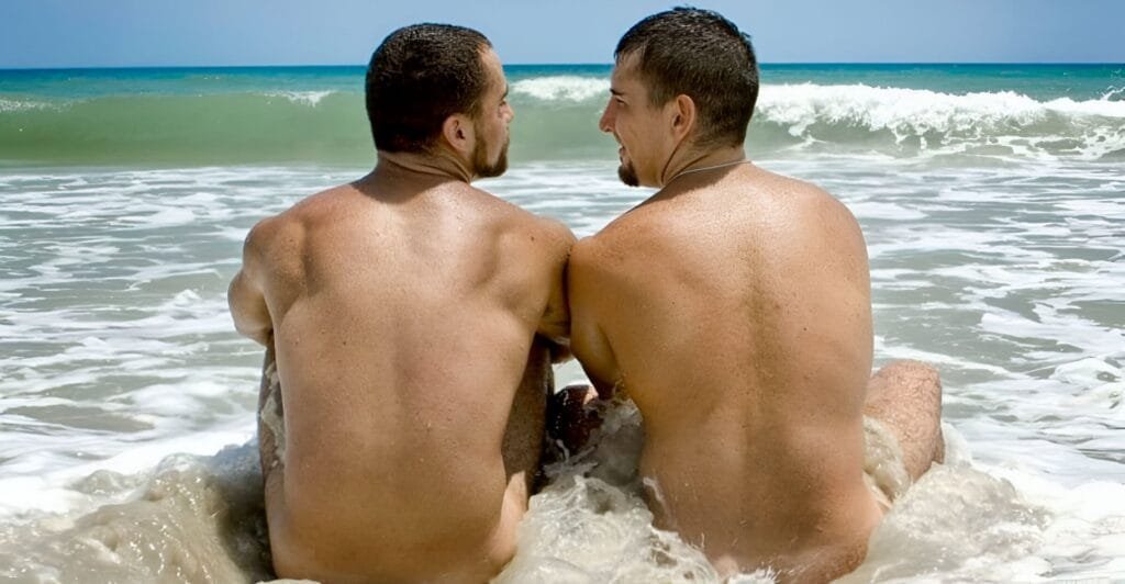 Cruising gay playas nudistas Cruising gay playas nudistas